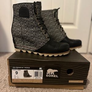Sorel 1964 premium wedge boots